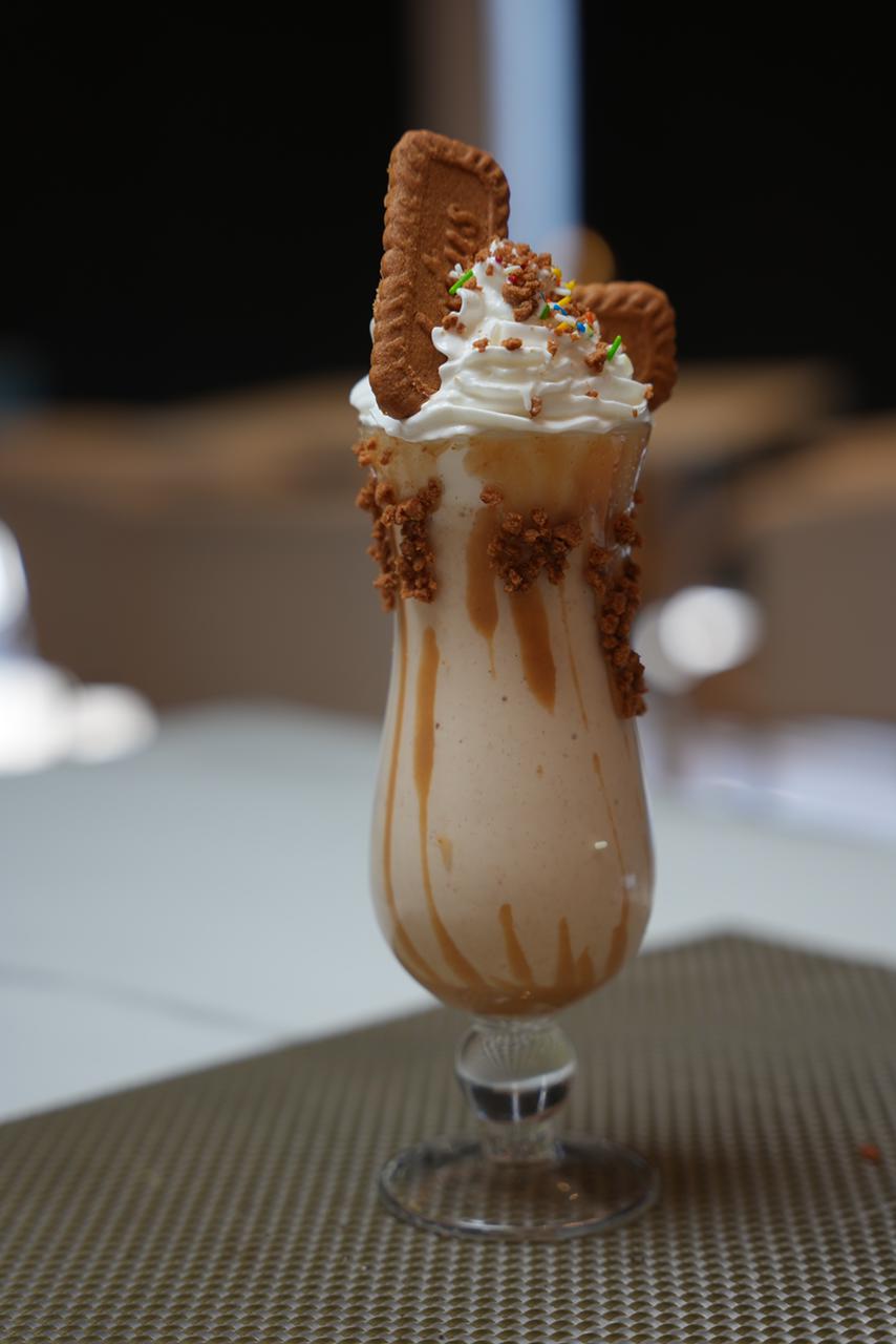 ميلك شيك لوتس